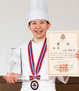 パティシエ 山本 桃歌