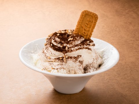 ほろ苦さがたまらない！大人のひんやりスイーツ「エスプレッソのかき氷」販売開始