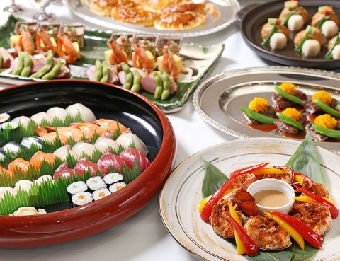 立食形式（ブッフェ）