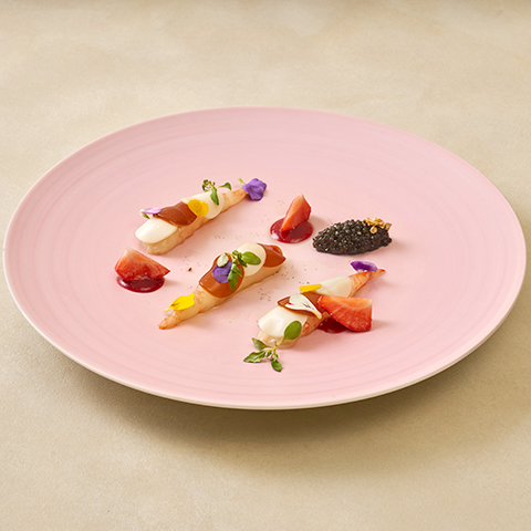 ボタン海老 ~カリフラワー 苺 キャビア~