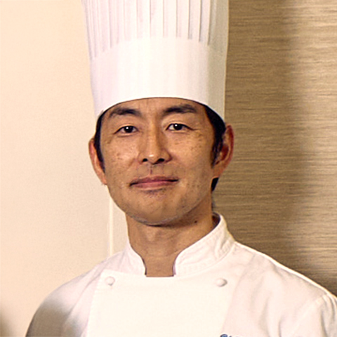 ホテルグランヴィア大阪<br>フレンチレストラン フルーヴ ・ 鉄板焼 季流 　料理長<br> 川本 善広（かわもと よしひろ）