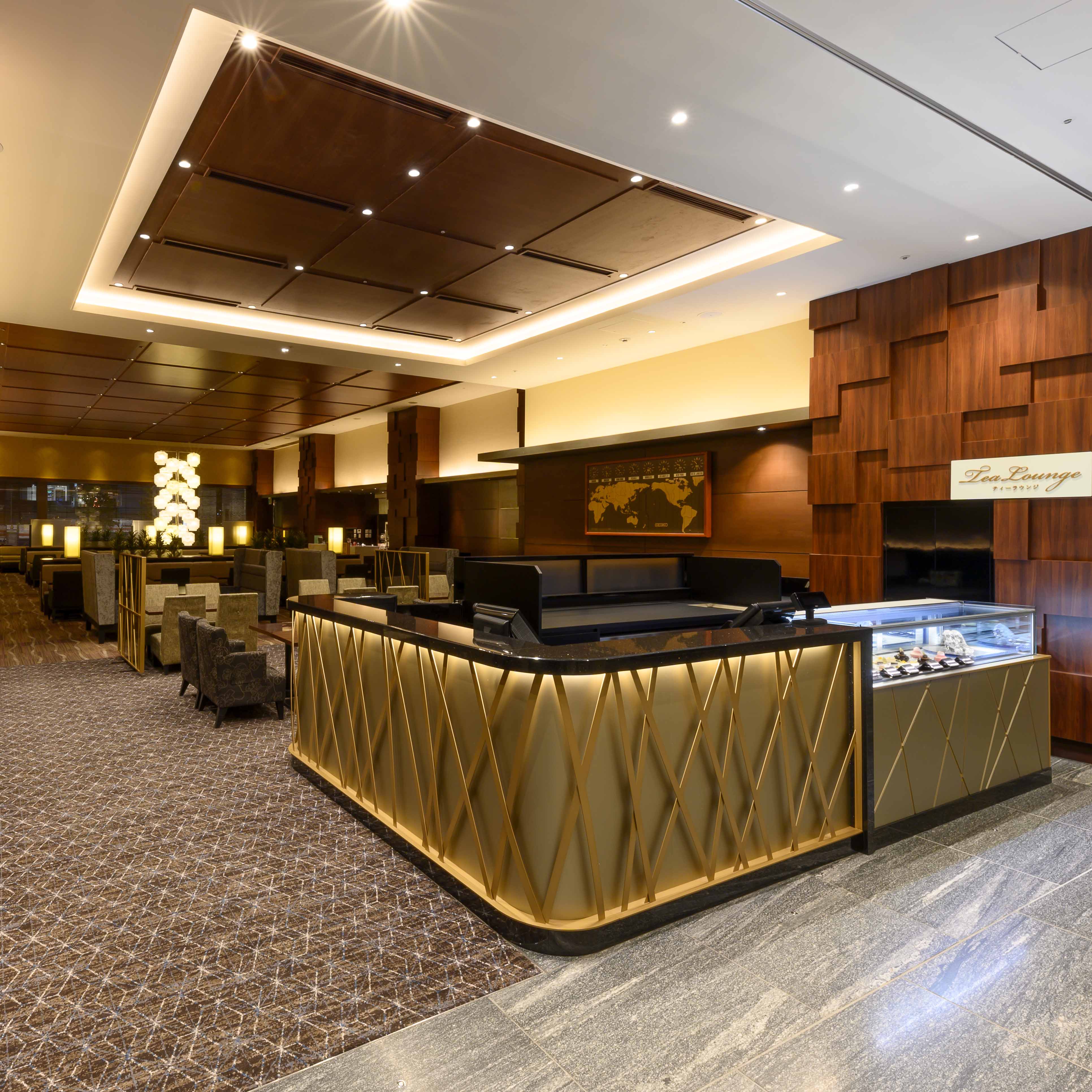 「ティーラウンジ」