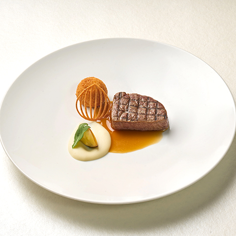 田部さんの黒毛和牛 やまつ辻田の山椒入りジュ・ド・ヴィアンド