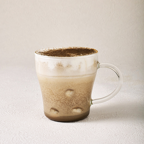 ［ホット］白玉ほうじ茶ラテ：￥1,850<br>（ホテル会員価格：￥1,665）