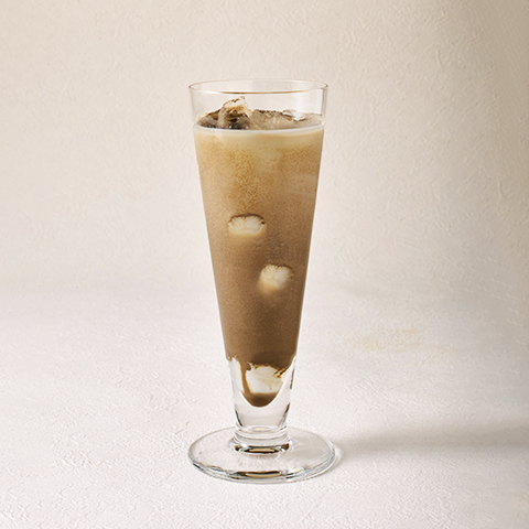 ［アイス］白玉ほうじ茶ラテ：￥1,850<br>（ホテル会員価格：￥1,665）